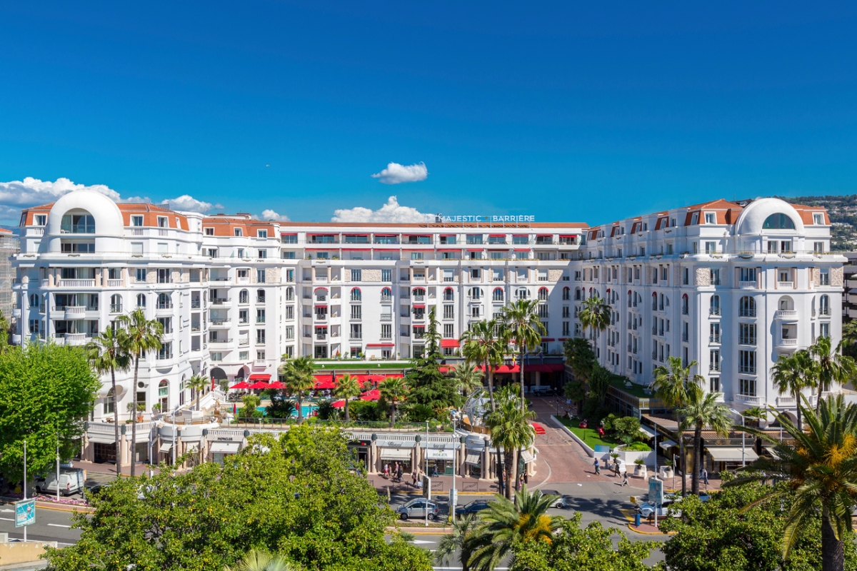 hotel-barriere-le-majestic-cannes-property-amenity